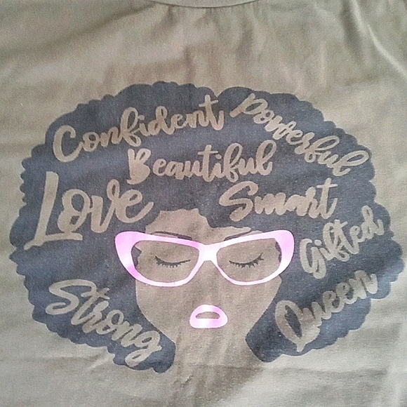 Positivity afro t-shirt - Picture 2 of 2